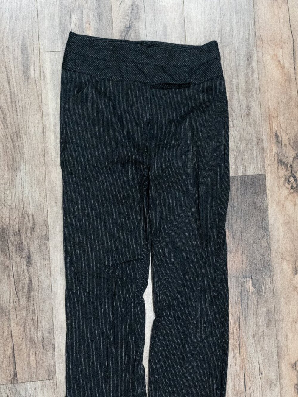 My Michelle Y2K Black Pinstripe Low Rise Flare Dress Pants Juniors 9